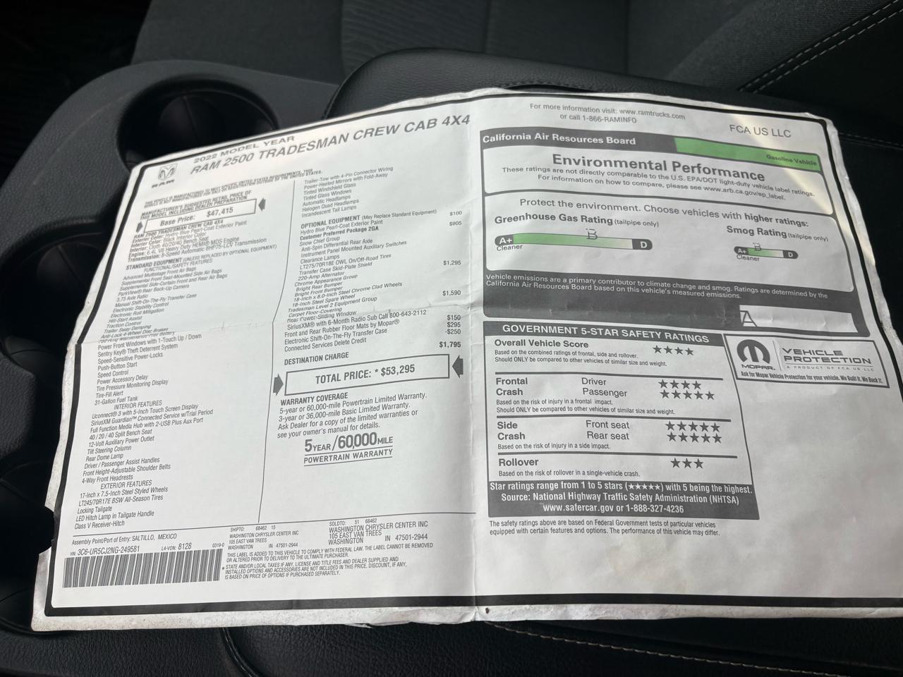 RAM 2500 Tradesman 4x4 Crew Cab 6'4" Box 2022