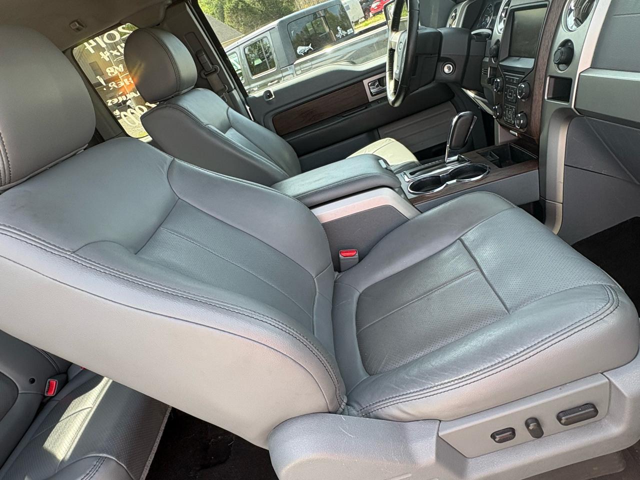 Ford F-150 4WD SuperCab 145" Lariat 2014