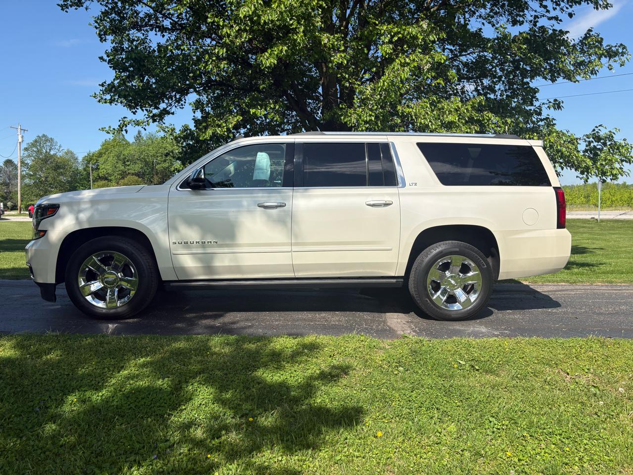 2015 Chevrolet Suburban 4WD 4dr LTZ