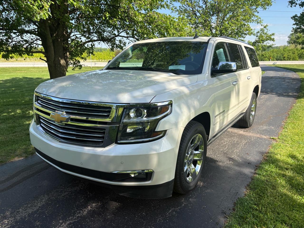 Chevrolet Suburban 4WD 4dr LTZ 2015
