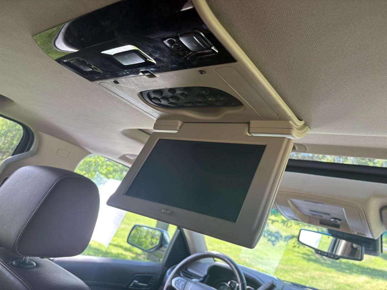 Chevrolet Suburban 4WD 4dr LTZ 2015