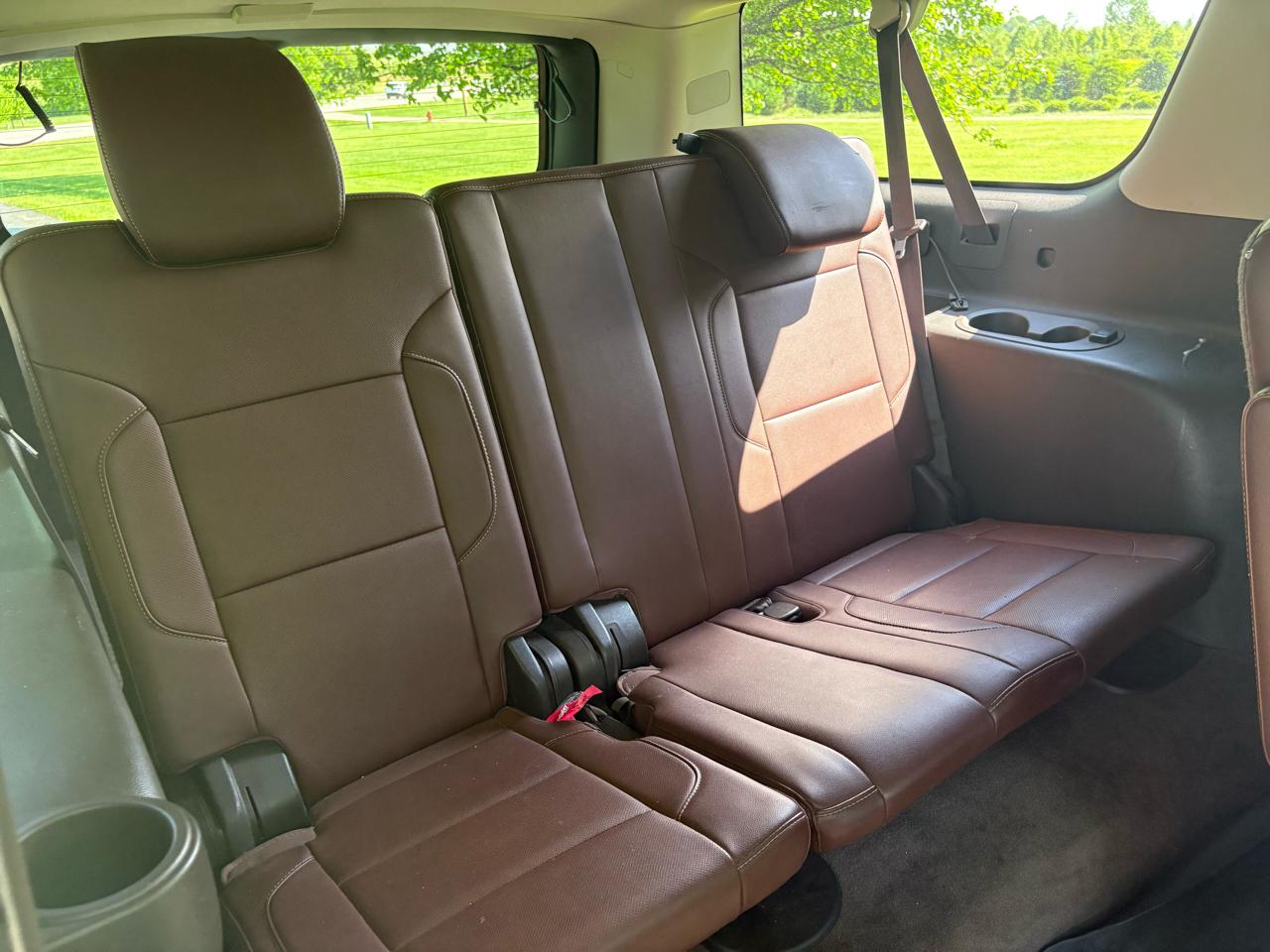 Chevrolet Suburban 4WD 4dr LTZ 2015