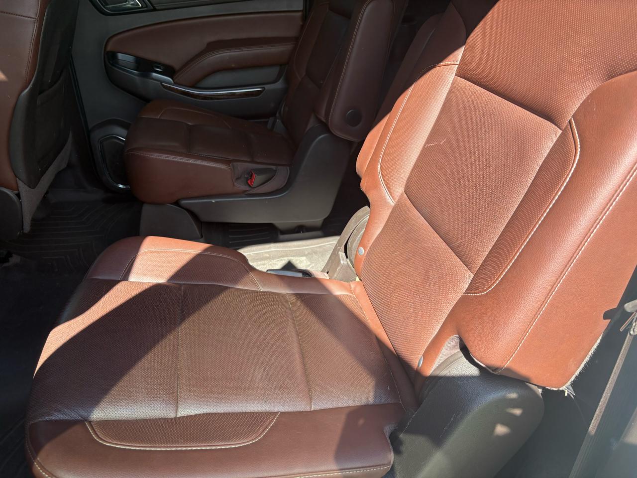 Chevrolet Suburban 4WD 4dr LTZ 2015