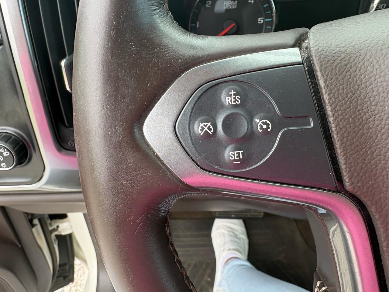 Chevrolet Silverado 1500 LT Crew Cab 4WD 2015
