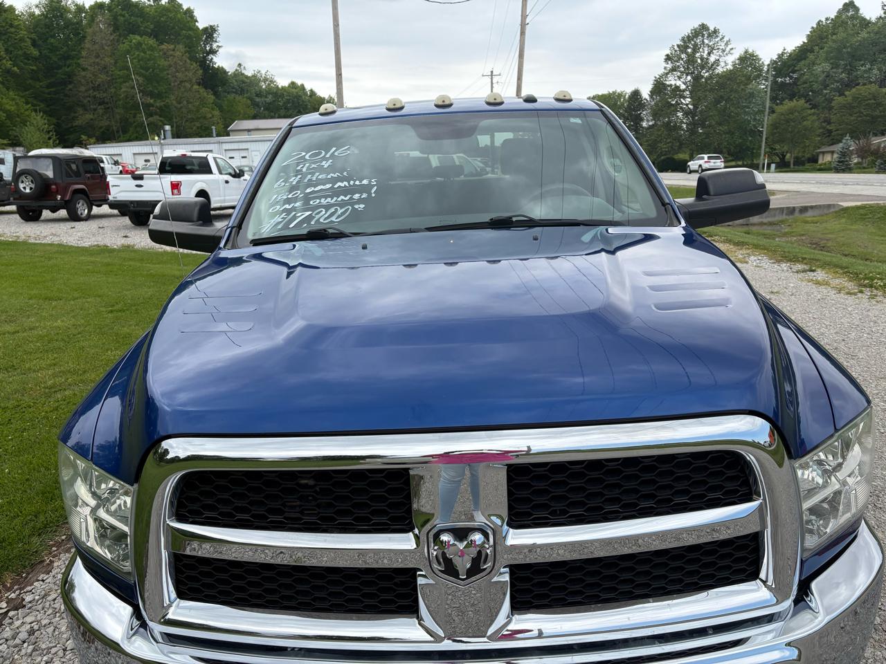 RAM 2500 4WD Crew Cab 149" Tradesman 2016
