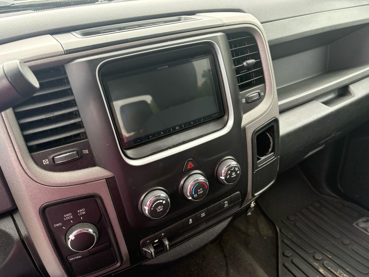 RAM 2500 4WD Crew Cab 149" Tradesman 2016