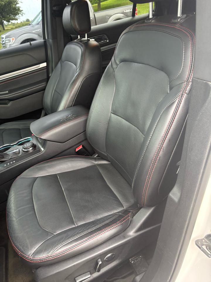 Ford Explorer Sport 4WD 2017