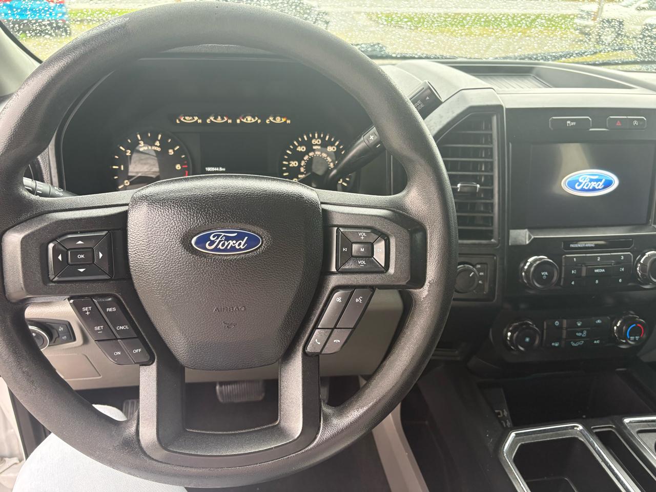 Ford F-150 STX SuperCab 4WD 2019