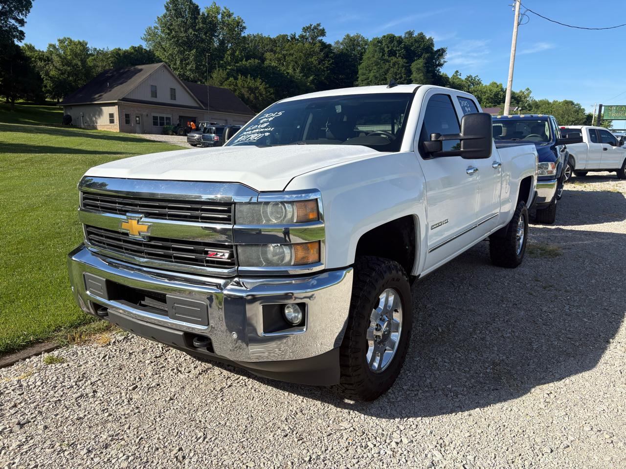 Chevrolet Silverado 2500HD 4WD Double Cab 144.2" LTZ 2015