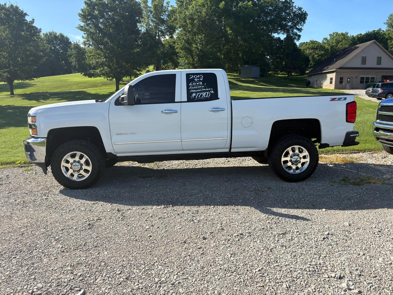 Chevrolet Silverado 2500HD 4WD Double Cab 144.2" LTZ 2015