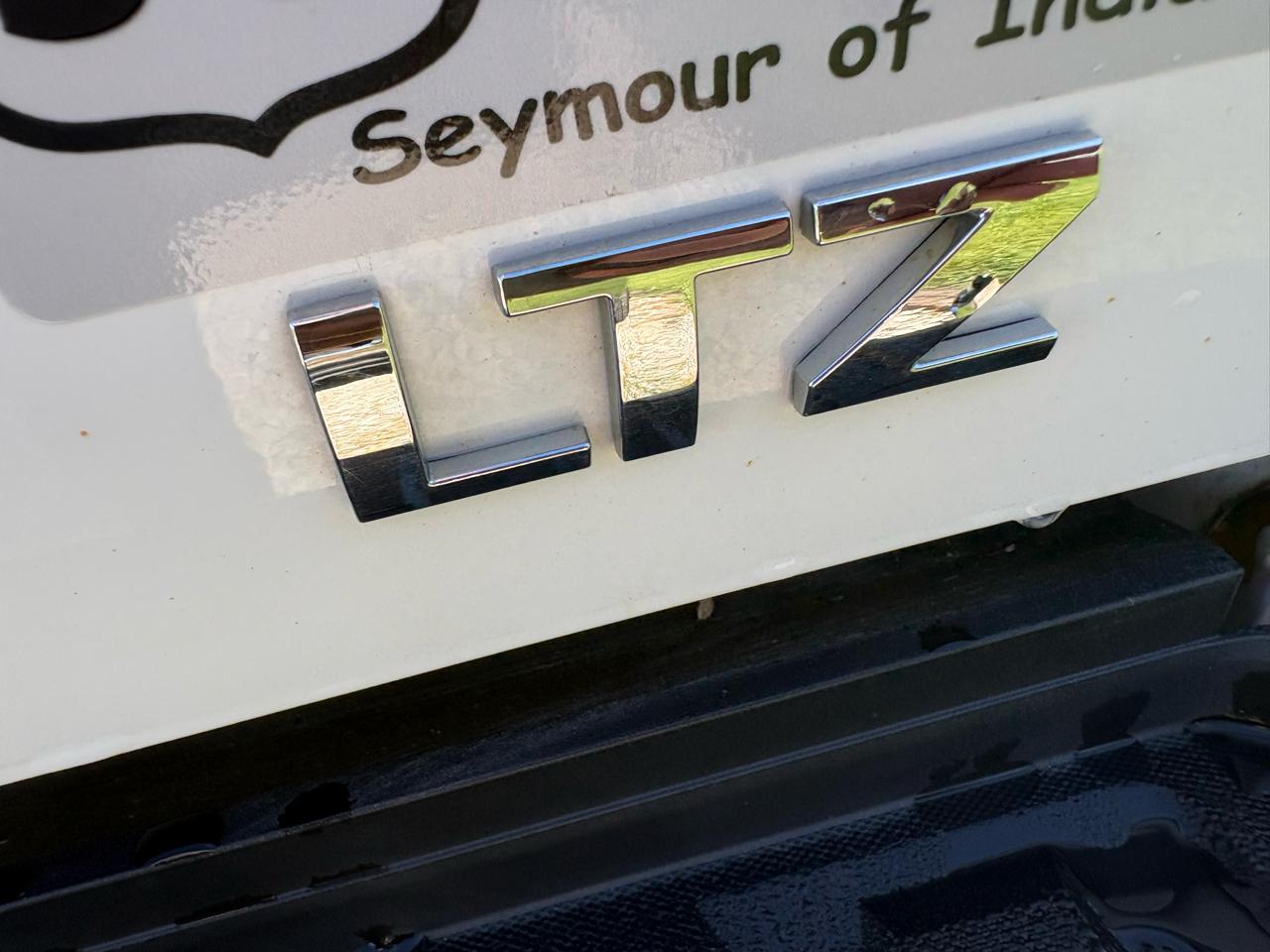 Chevrolet Silverado 2500HD 4WD Double Cab 144.2" LTZ 2015