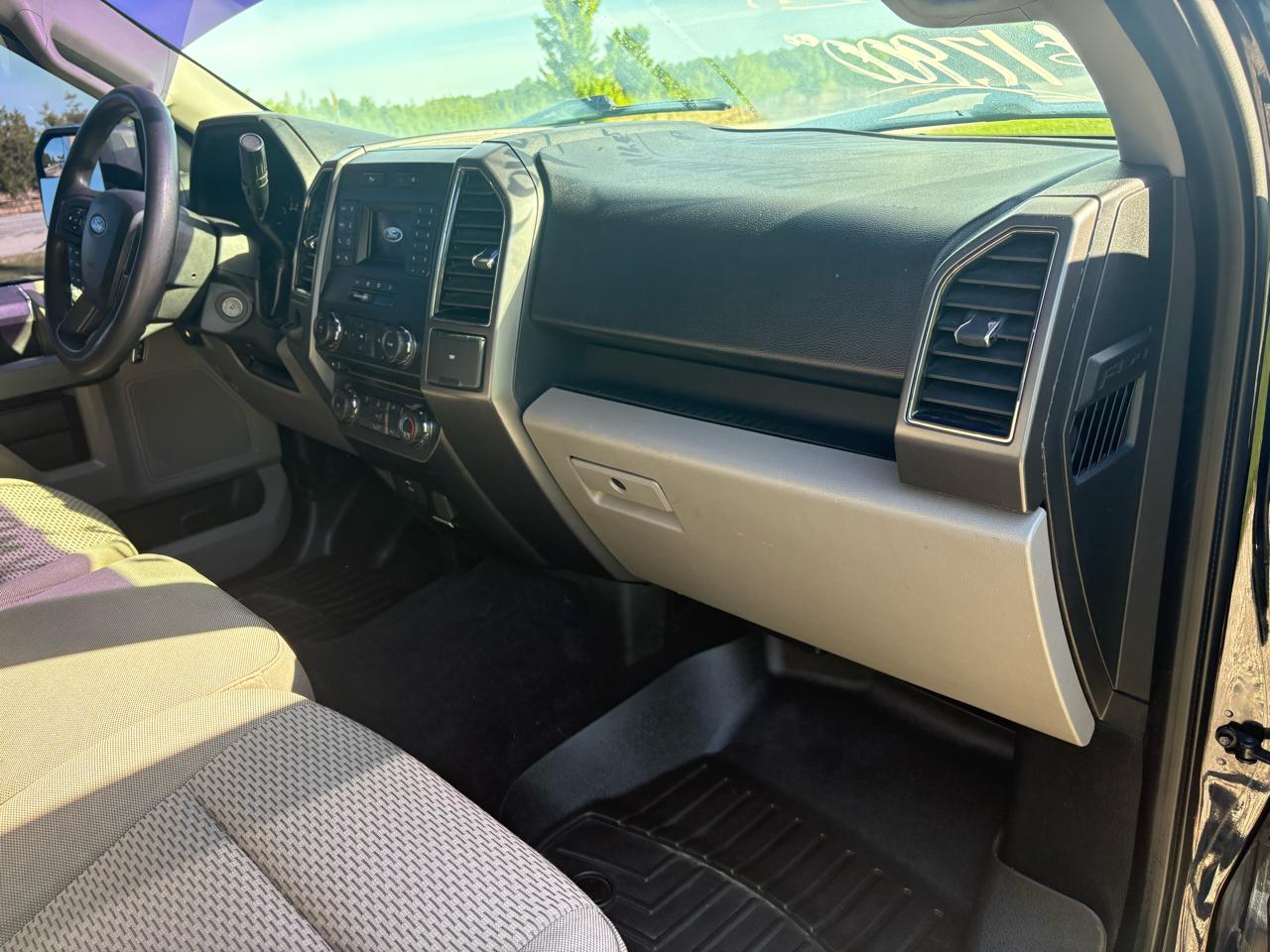 Ford F-150 XLT SuperCrew 2WD 2018