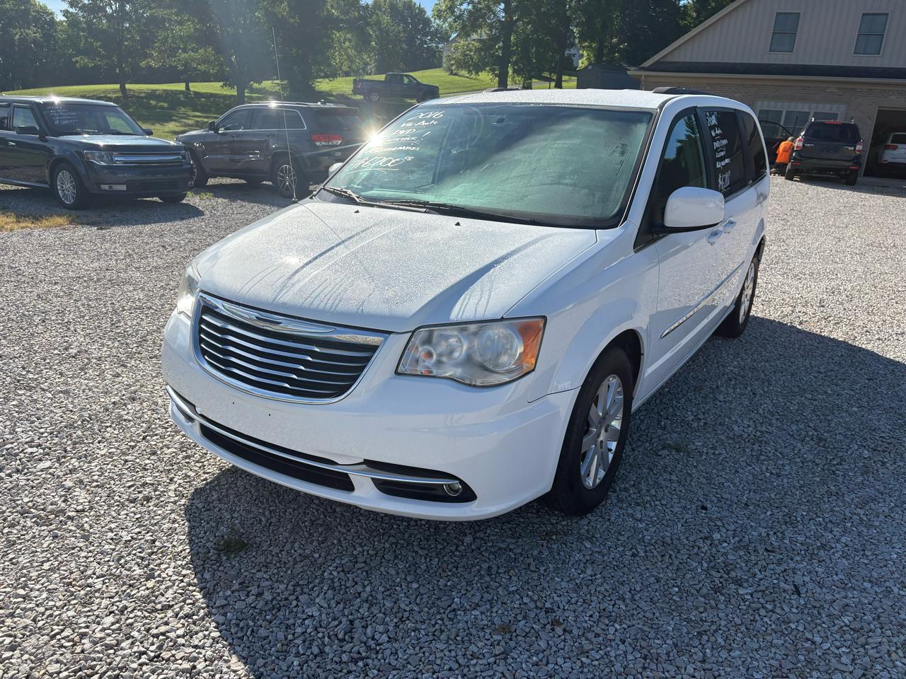 Chrysler Town & Country 4dr Wgn Touring 2016