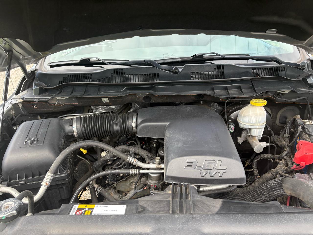 RAM 1500 Classic Tradesman 4x2 Reg Cab 8' Box 2019