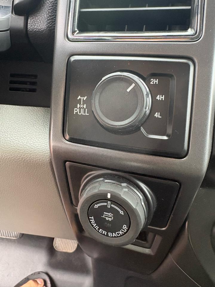 Ford F-150 King Ranch 4WD SuperCrew 5.5' Box 2018