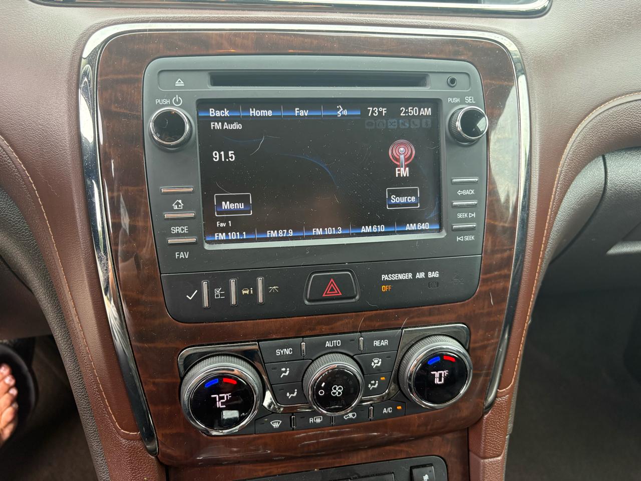 Buick Enclave FWD 4dr Leather 2014