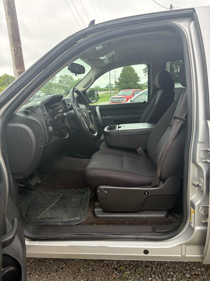 Chevrolet Silverado 1500 4WD Crew Cab 143.5" LT 2010