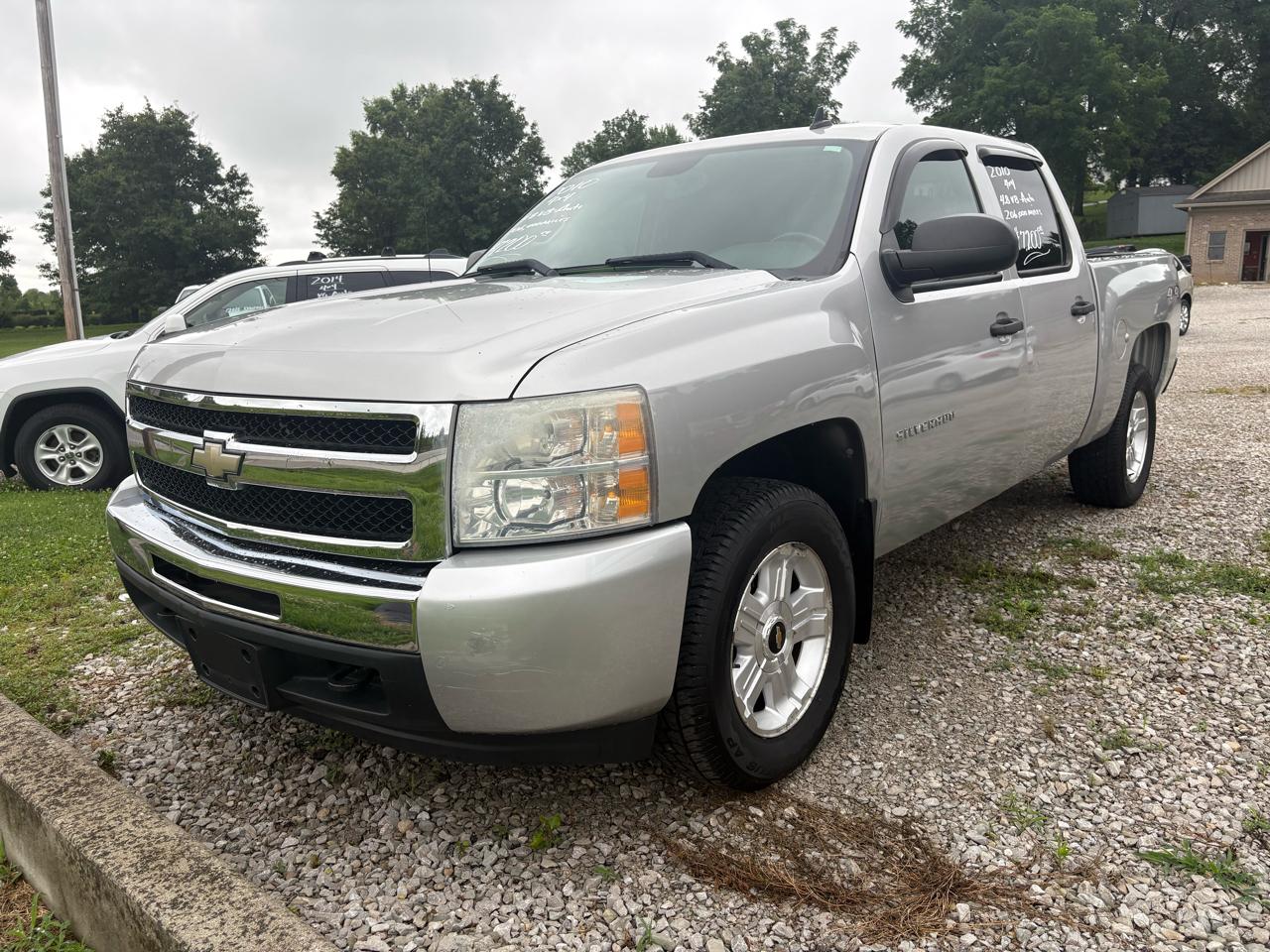 Chevrolet Silverado 1500 4WD Crew Cab 143.5" LT 2010