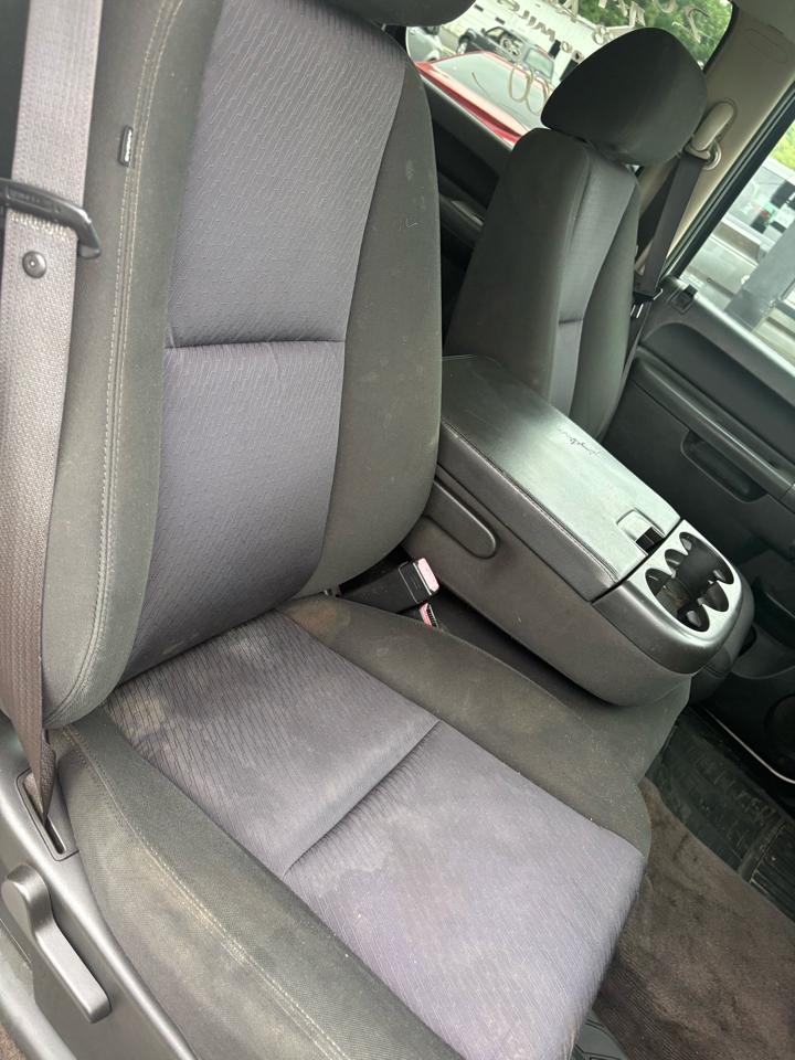Chevrolet Silverado 1500 4WD Crew Cab 143.5" LT 2010