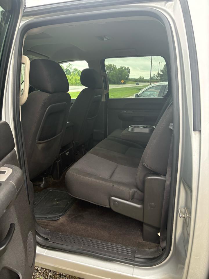 Chevrolet Silverado 1500 4WD Crew Cab 143.5" LT 2010