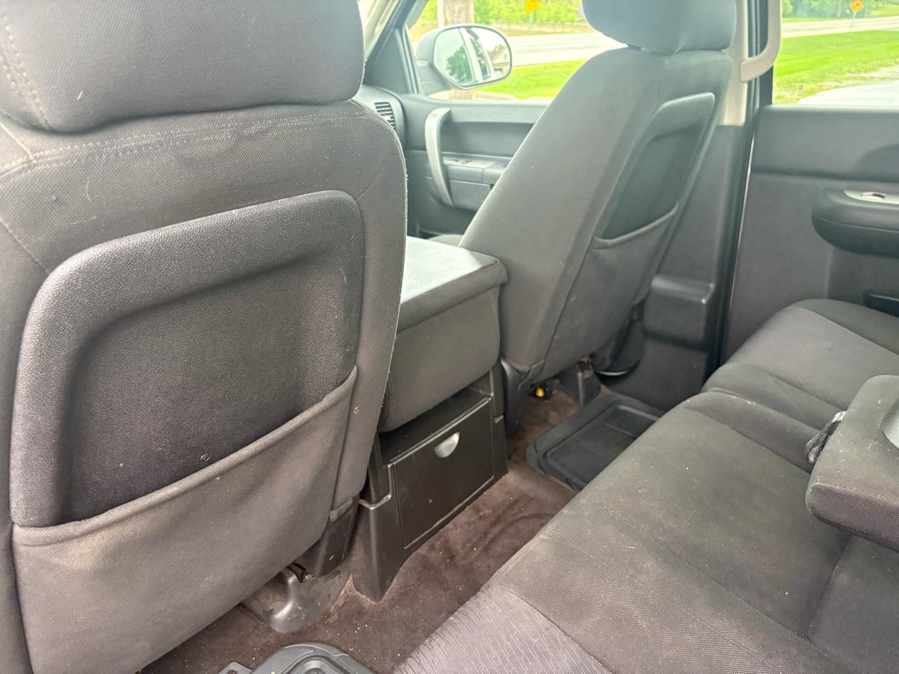 Chevrolet Silverado 1500 4WD Crew Cab 143.5" LT 2010