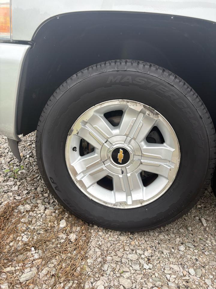 Chevrolet Silverado 1500 4WD Crew Cab 143.5" LT 2010