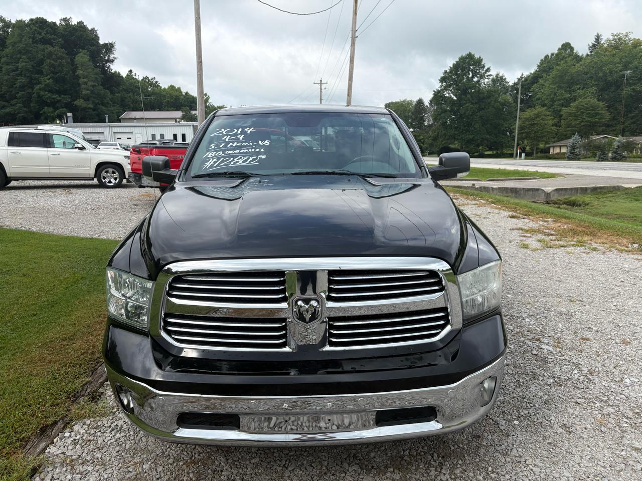 RAM 1500 4WD Crew Cab 140.5" Big Horn 2014