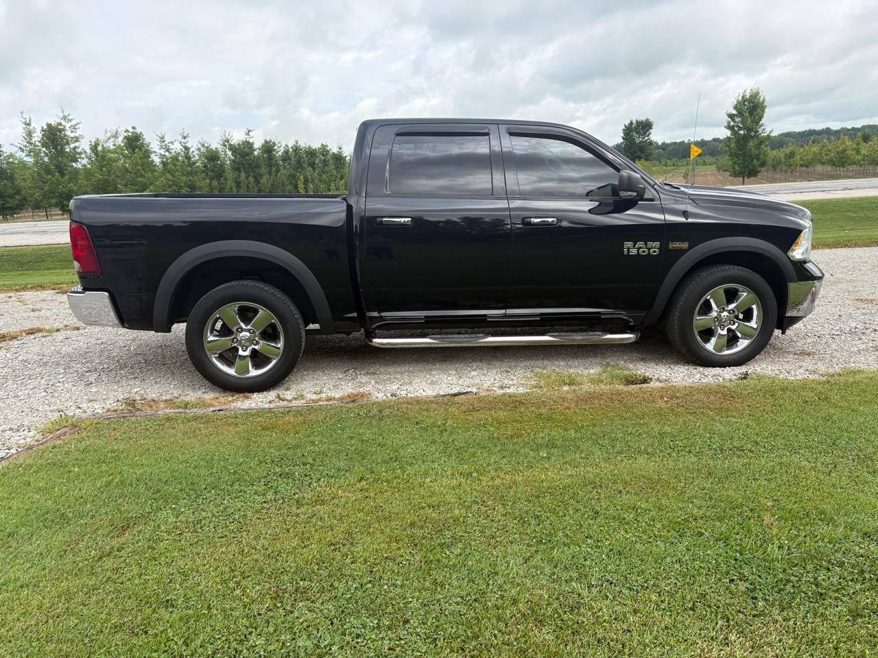RAM 1500 4WD Crew Cab 140.5" Big Horn 2014