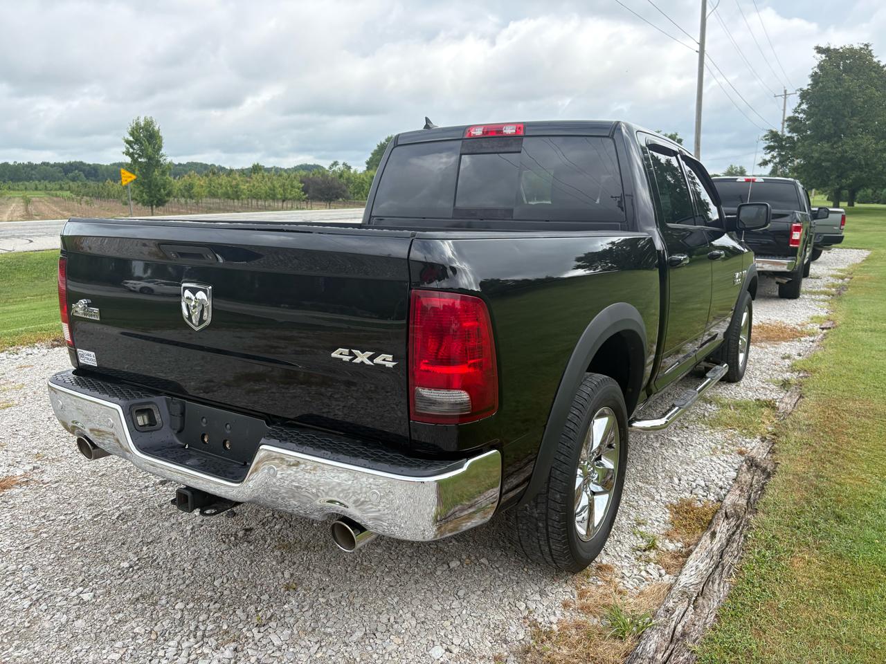 RAM 1500 4WD Crew Cab 140.5" Big Horn 2014