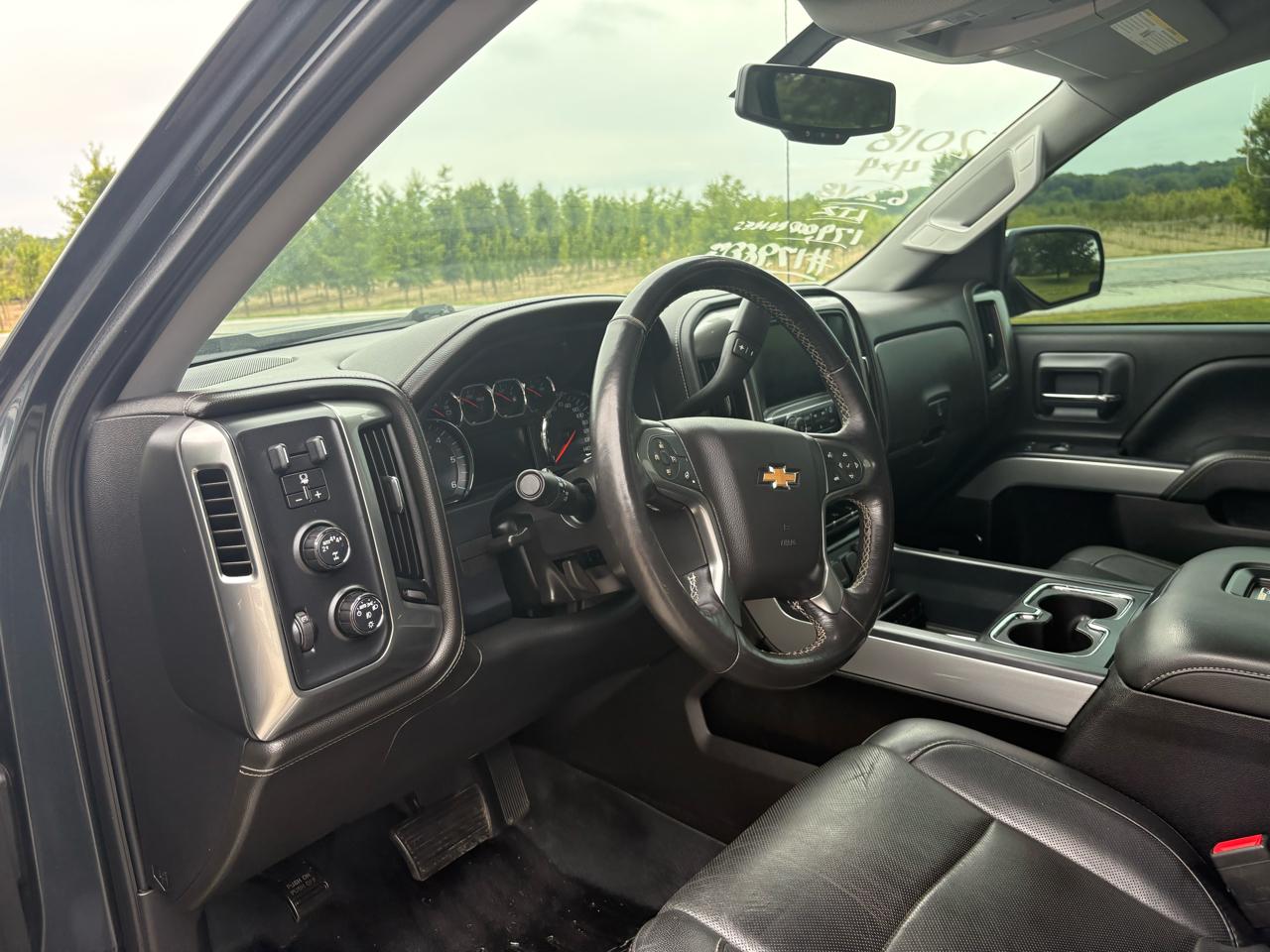 Chevrolet Silverado 1500 4WD Crew Cab 143.5" LTZ w/2LZ 2018