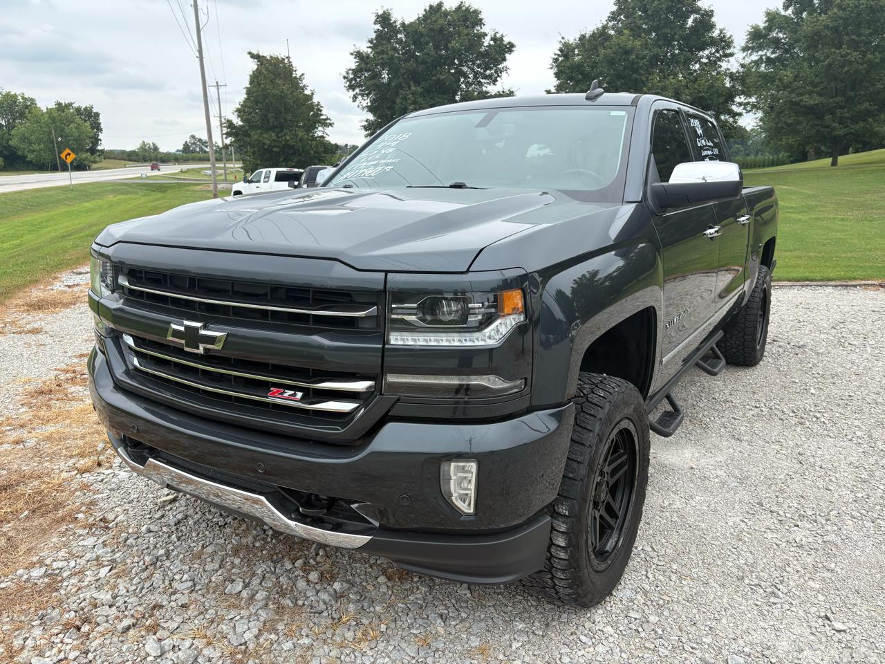Chevrolet Silverado 1500 4WD Crew Cab 143.5" LTZ w/2LZ 2018