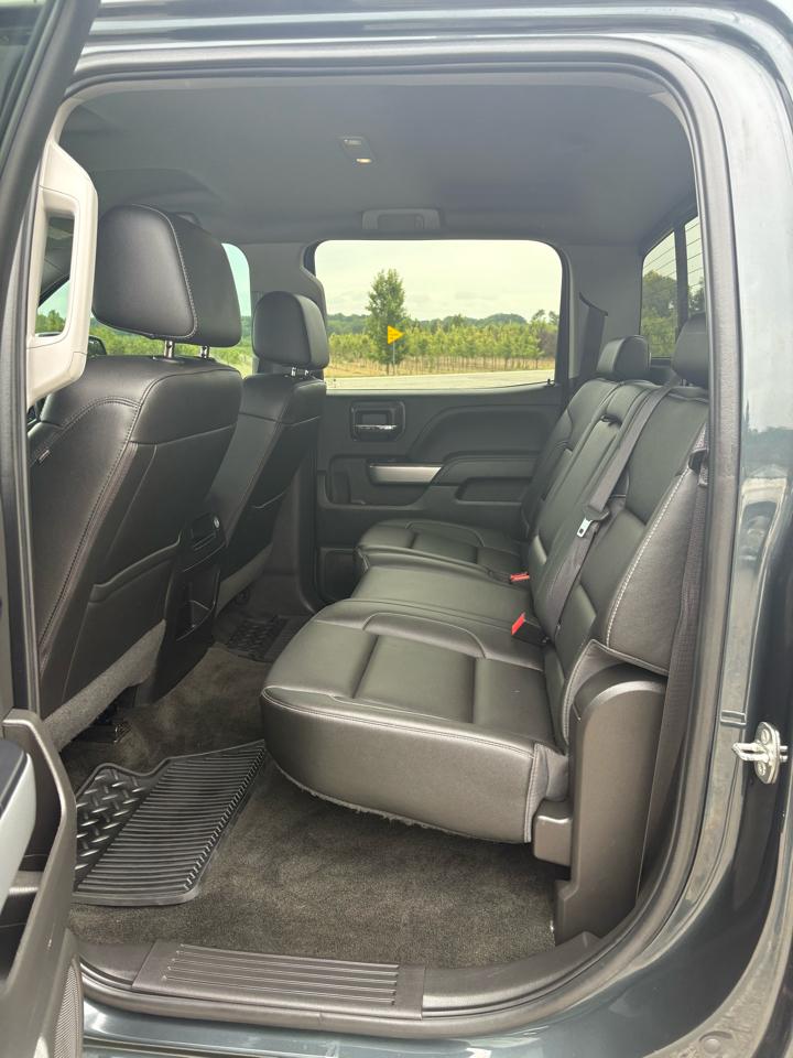 Chevrolet Silverado 1500 4WD Crew Cab 143.5" LTZ w/2LZ 2018