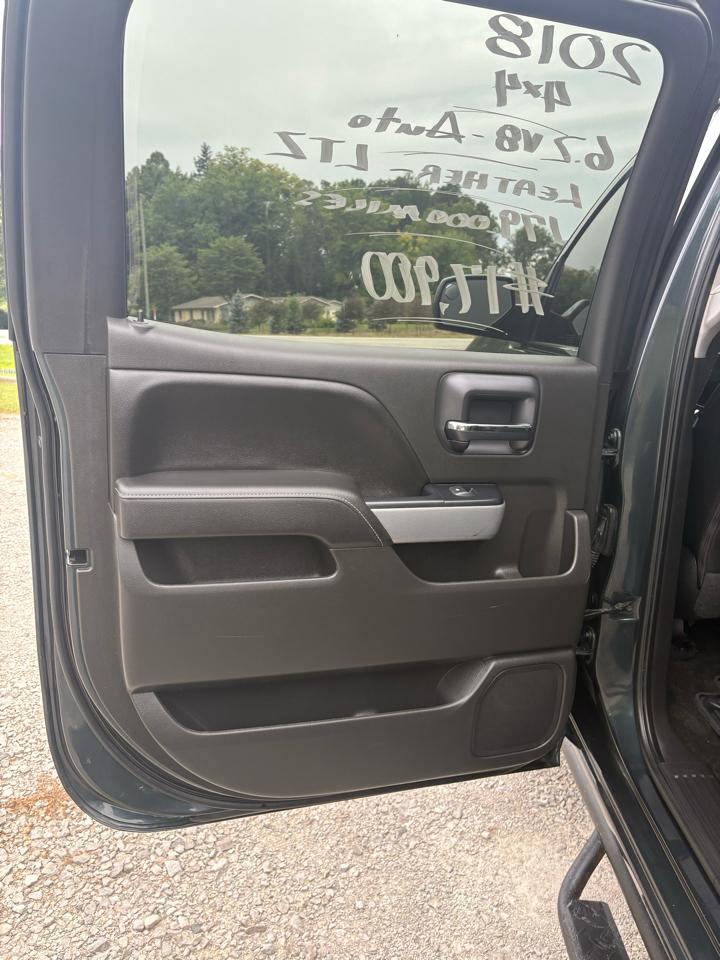 Chevrolet Silverado 1500 4WD Crew Cab 143.5" LTZ w/2LZ 2018