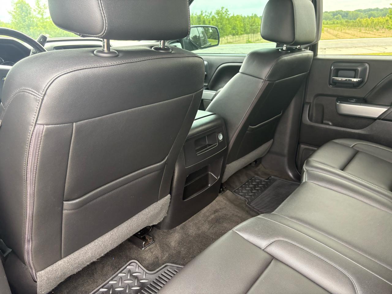 Chevrolet Silverado 1500 4WD Crew Cab 143.5" LTZ w/2LZ 2018