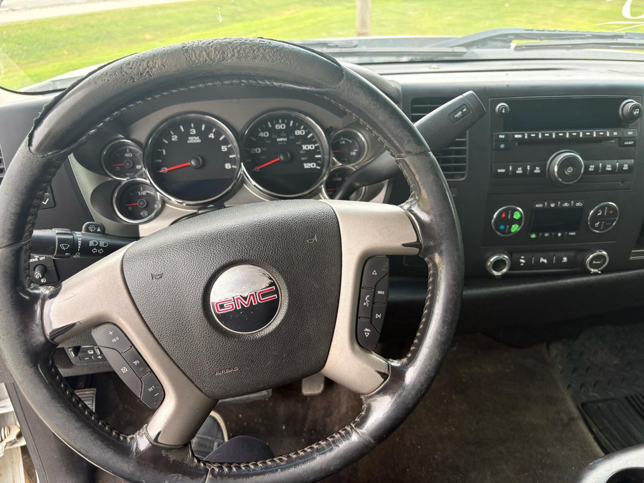 GMC Sierra 2500HD 4WD Ext Cab 144.2" SLE 2011