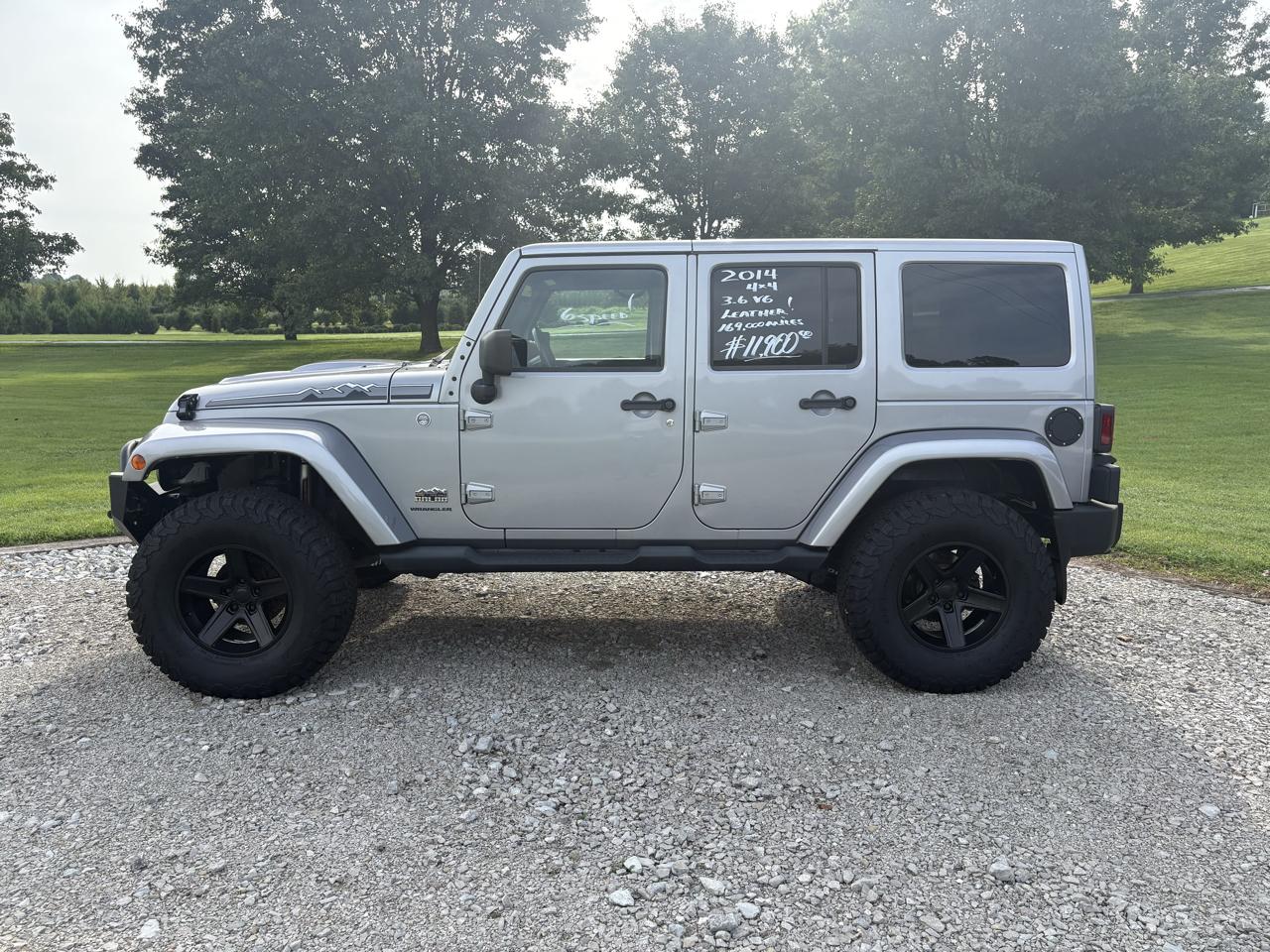 2014 Jeep Wrangler Unlimited 4WD 4dr Polar Edition *Ltd Avail*