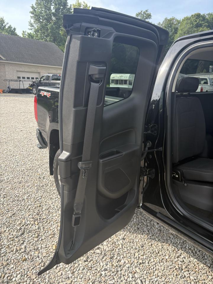 Chevrolet Colorado 4WD Ext Cab 128.3" LT 2015