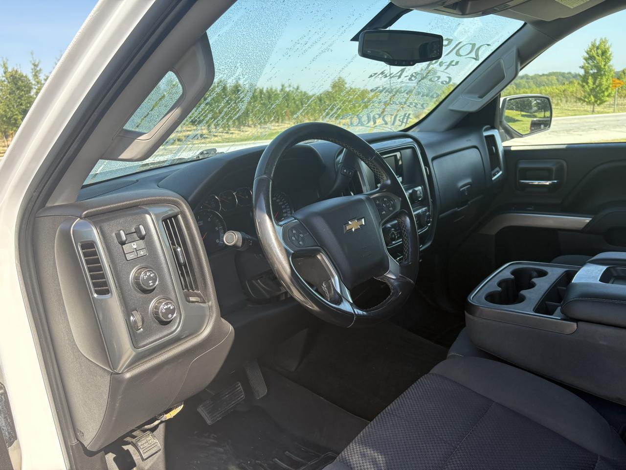 Chevrolet Silverado 2500HD Built After Aug 14 4WD Double Cab 158.1" LT 2015