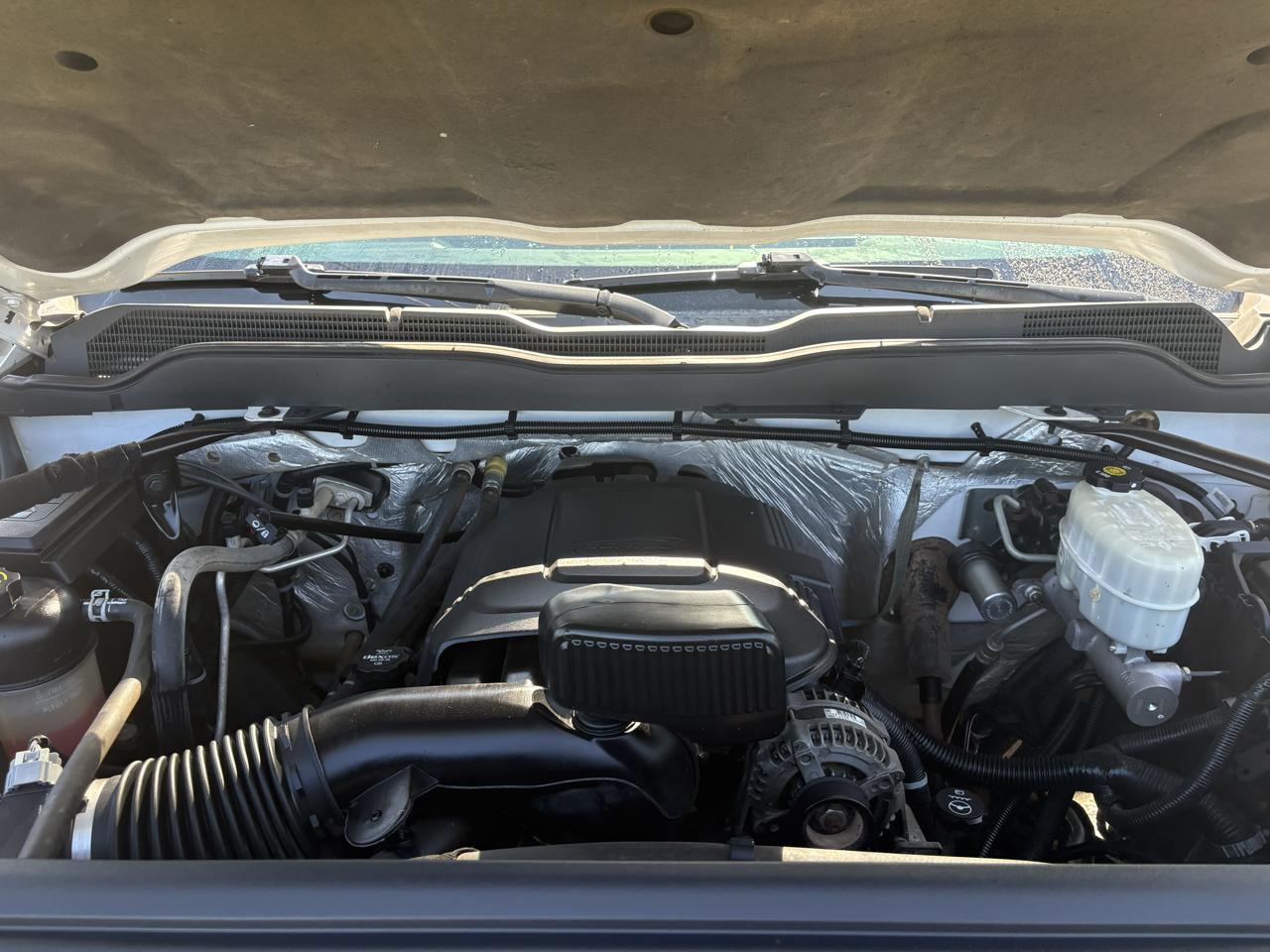 Chevrolet Silverado 2500HD Built After Aug 14 4WD Double Cab 158.1" LT 2015