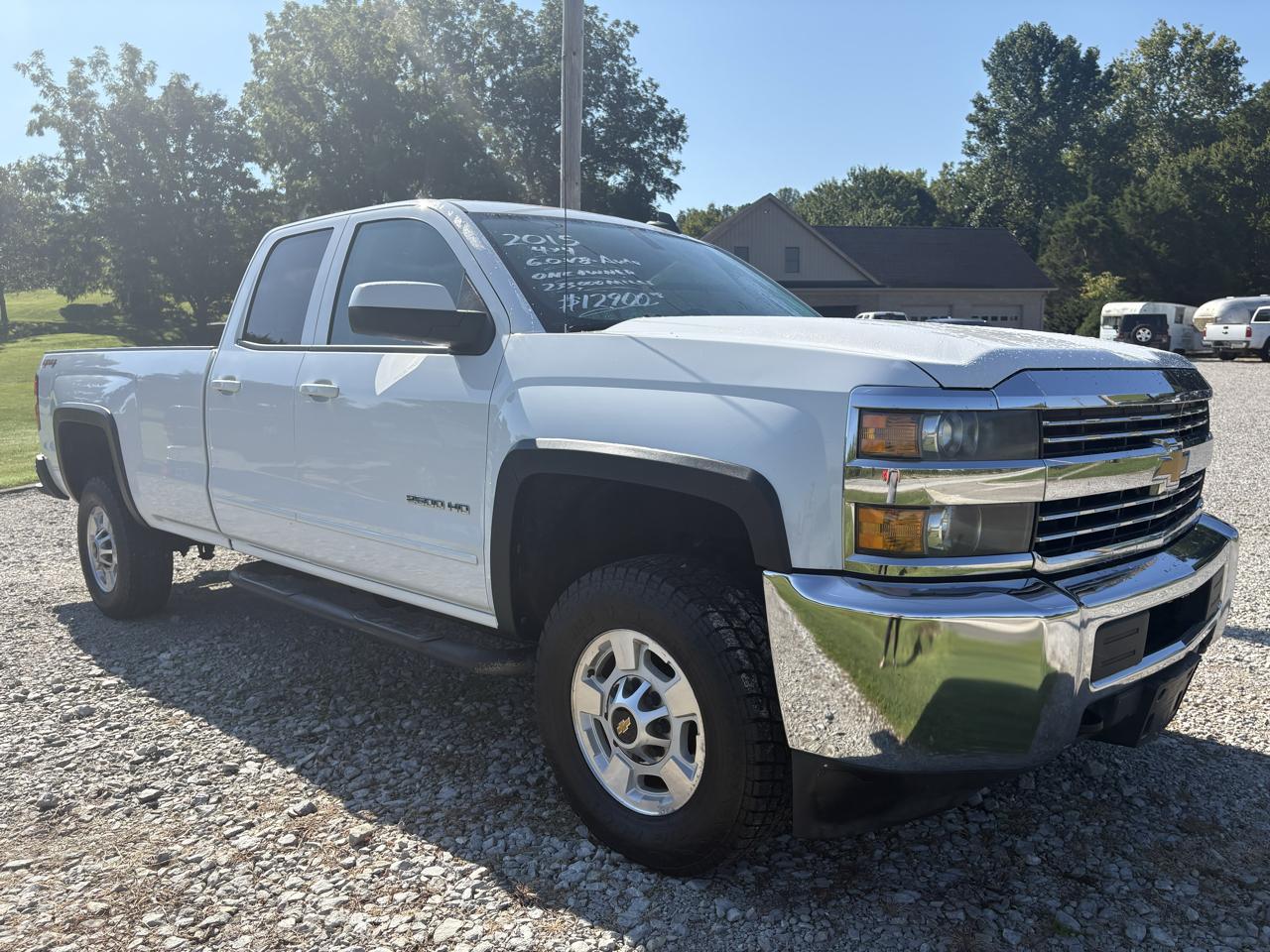 Chevrolet Silverado 2500HD Built After Aug 14 4WD Double Cab 158.1" LT 2015