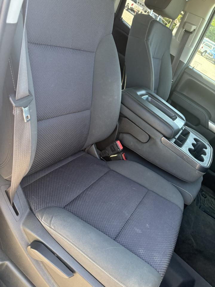 Chevrolet Silverado 2500HD Built After Aug 14 4WD Double Cab 158.1" LT 2015
