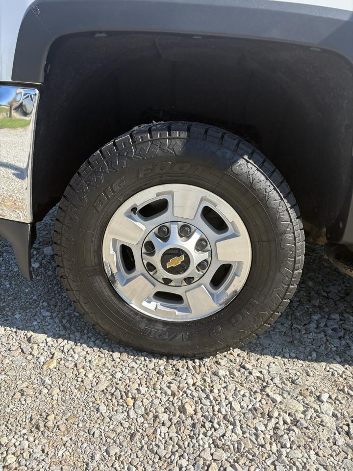 Chevrolet Silverado 2500HD Built After Aug 14 4WD Double Cab 158.1" LT 2015