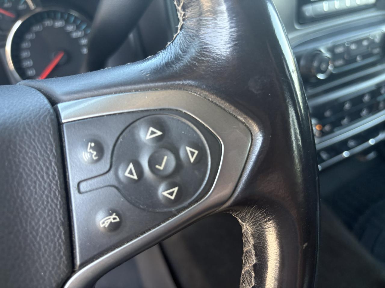 Chevrolet Silverado 2500HD Built After Aug 14 4WD Double Cab 158.1" LT 2015