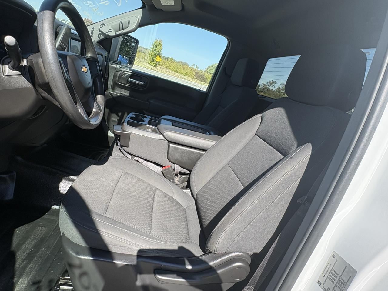 Chevrolet Silverado 2500HD 4WD Reg Cab 142" Work Truck 2021