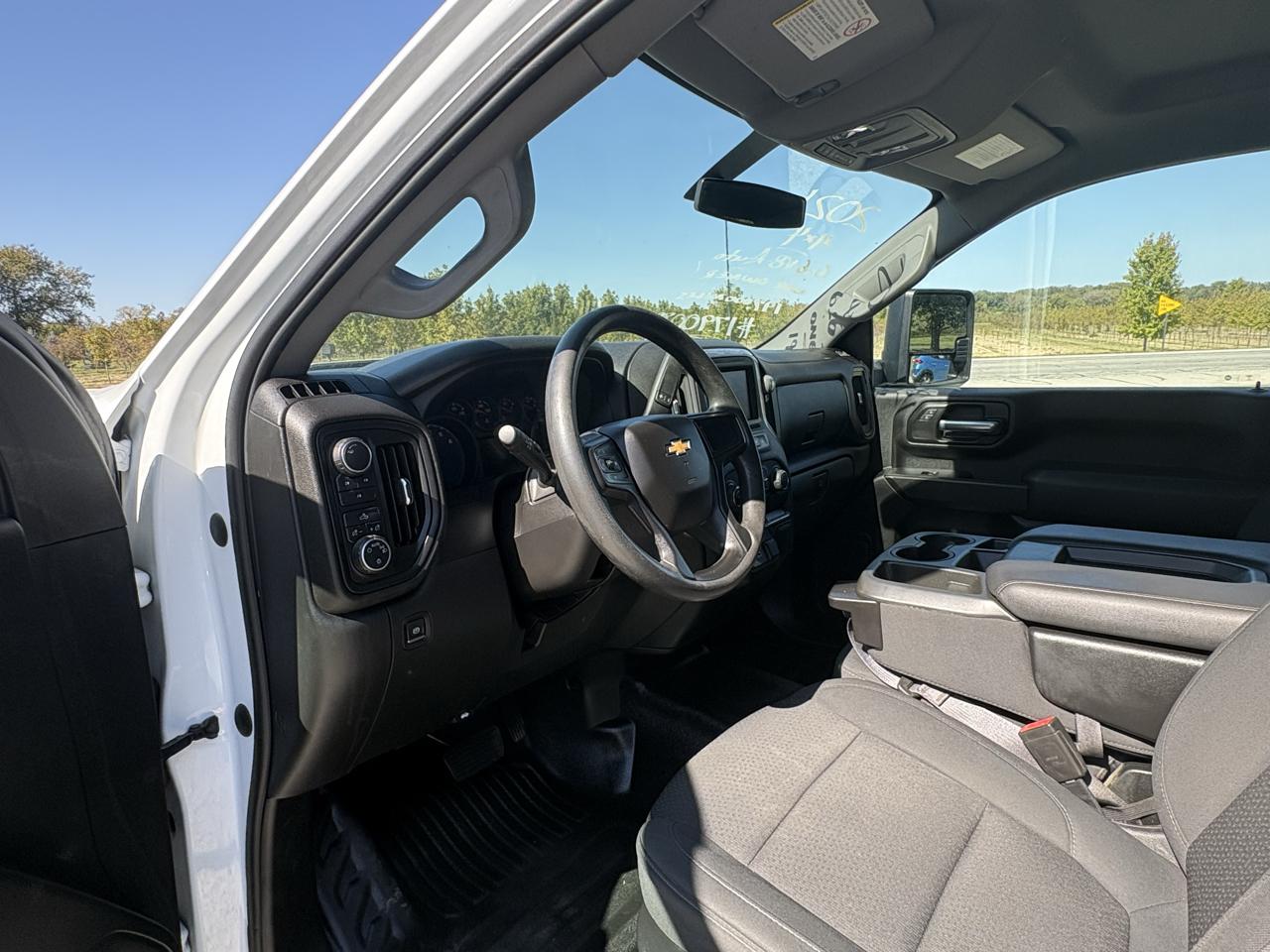 Chevrolet Silverado 2500HD 4WD Reg Cab 142" Work Truck 2021