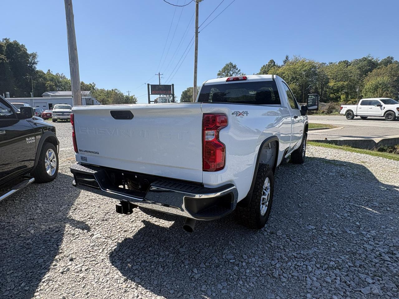 Chevrolet Silverado 2500HD 4WD Reg Cab 142" Work Truck 2021