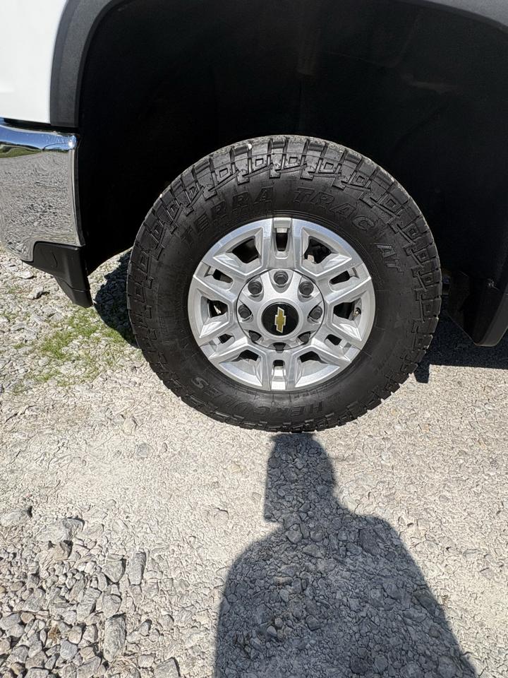Chevrolet Silverado 2500HD 4WD Reg Cab 142" Work Truck 2021