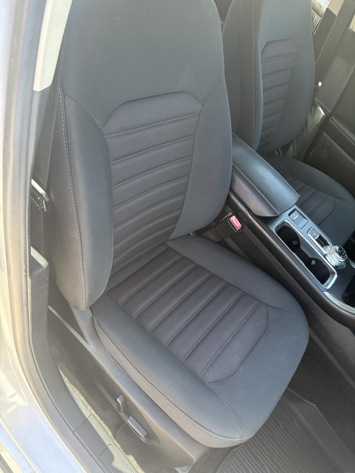 Ford Fusion SE FWD 2018