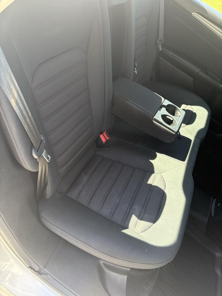 Ford Fusion SE FWD 2018