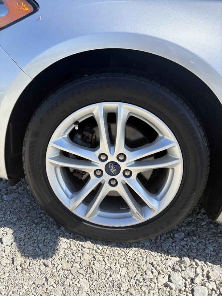 Ford Fusion SE FWD 2018